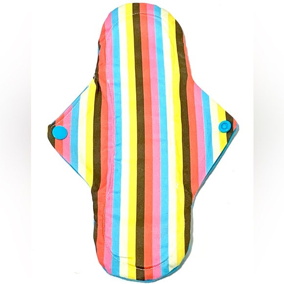 New Menstrual Pad set of 3 (three) in a fun, retro striped print. Heavy Pads. - Picture 2 of 5